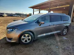 2C4RC1EG5HR537815 2017 CHRYSLER PACIFICA