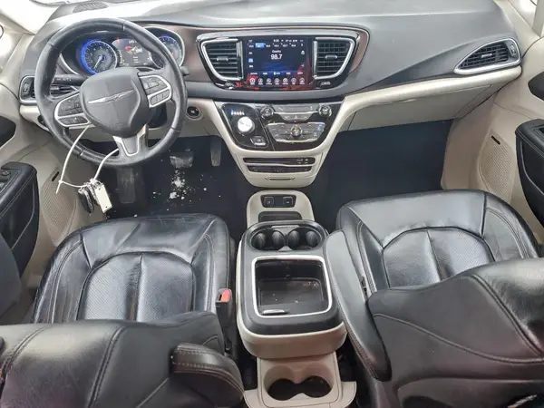 2C4RC1EG5HR541928 2017 CHRYSLER PACIFICA - Image 8