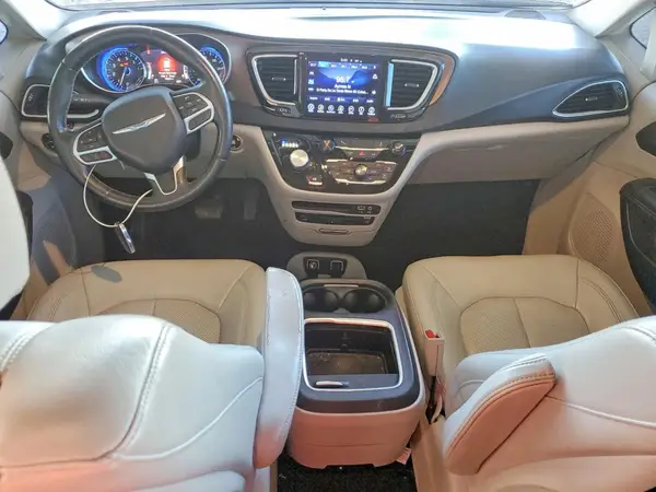 2C4RC1EG5HR578347 2017 CHRYSLER PACIFICA - Image 8