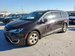 2C4RC1EG5HR587565 2017 CHRYSLER PACIFICA