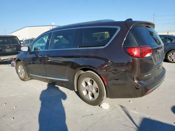 2C4RC1EG5HR587565 2017 CHRYSLER PACIFICA - Image 2