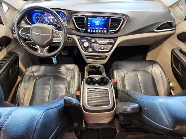2C4RC1EG5HR588814 2017 CHRYSLER PACIFICA - Image 8