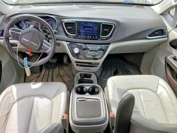 2C4RC1EG5HR593494 2017 CHRYSLER PACIFICA - Image 8