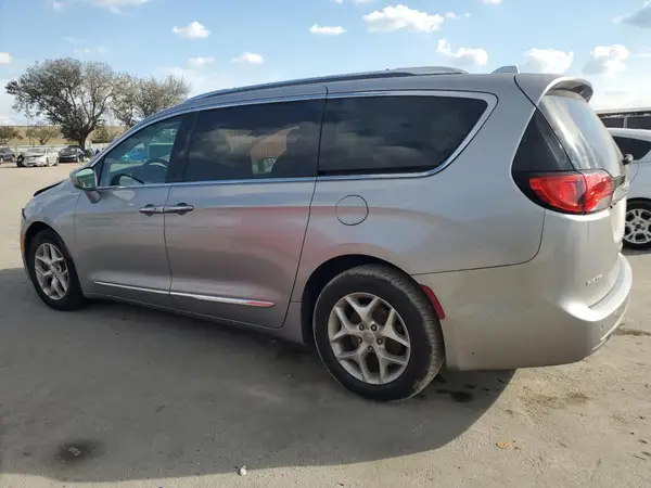 2C4RC1EG5HR614473 2017 CHRYSLER PACIFICA - Image 2