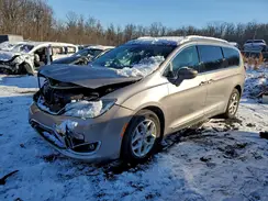 2C4RC1EG5HR616451 2017 CHRYSLER PACIFICA
