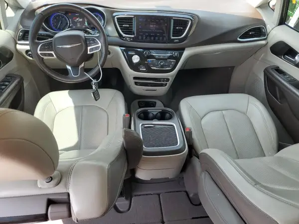 2C4RC1EG5HR655220 2017 CHRYSLER PACIFICA - Image 8