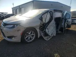 2C4RC1EG5HR668999 2017 CHRYSLER PACIFICA