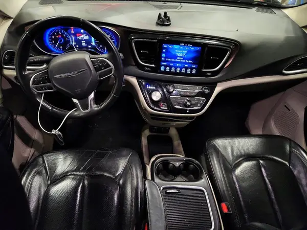 2C4RC1EG5HR721443 2017 CHRYSLER PACIFICA - Image 8