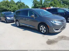 2C4RC1EG5HR727386 2017 CHRYSLER PACIFICA