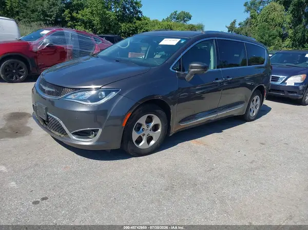 2C4RC1EG5HR727386 2017 CHRYSLER PACIFICA - Image 2