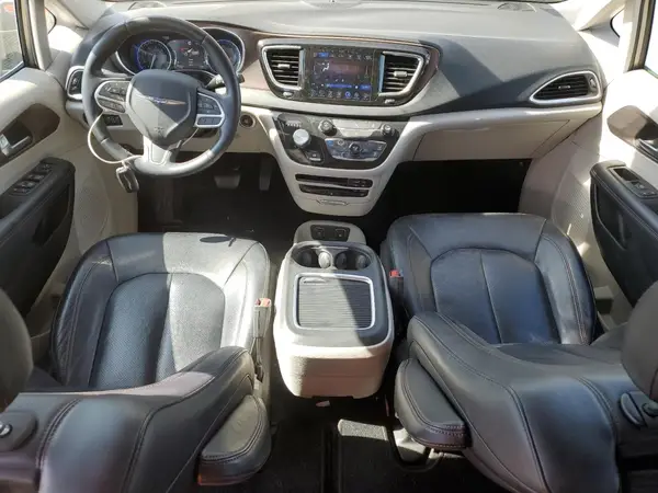 2C4RC1EG5HR729851 2017 CHRYSLER PACIFICA - Image 8