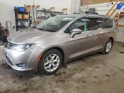 2C4RC1EG5HR754300 2017 CHRYSLER PACIFICA