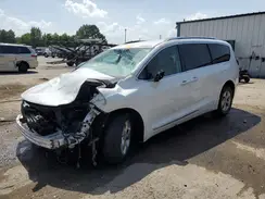 2C4RC1EG5HR756970 2017 CHRYSLER PACIFICA