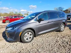 2C4RC1EG5HR757486 2017 CHRYSLER PACIFICA