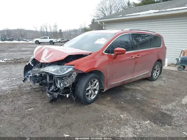 2C4RC1EG5HR778239 2017 CHRYSLER PACIFICA - Image 2