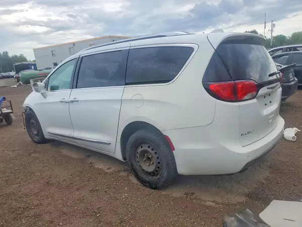 2C4RC1EG5HR784655 2017 CHRYSLER PACIFICA - Image 2