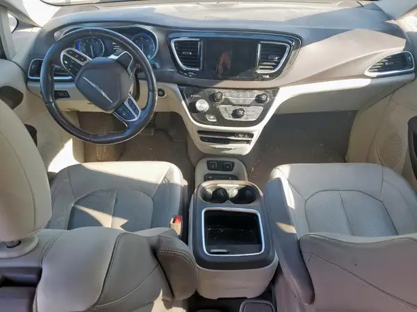 2C4RC1EG5HR796899 2017 CHRYSLER PACIFICA - Image 8