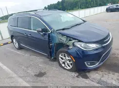 2C4RC1EG5HR811353 2017 CHRYSLER PACIFICA