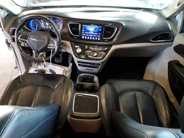 2C4RC1EG5HR838004 2017 CHRYSLER PACIFICA - Image 8