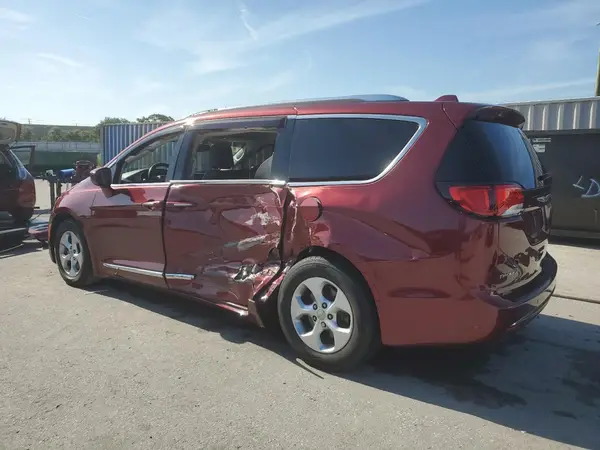 2C4RC1EG5HR851030 2017 CHRYSLER PACIFICA - Image 2