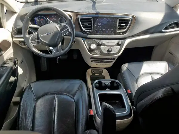 2C4RC1EG5JR106204 2018 CHRYSLER PACIFICA - Image 8