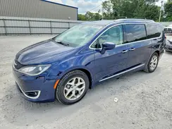 2C4RC1EG5JR132687 2018 CHRYSLER PACIFICA