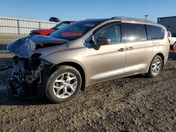 2C4RC1EG5JR139073 2018 CHRYSLER PACIFICA - Image 1