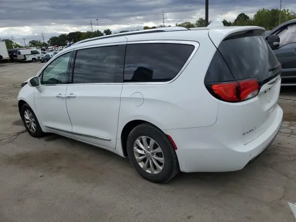2C4RC1EG5JR144287 2018 CHRYSLER PACIFICA - Image 2