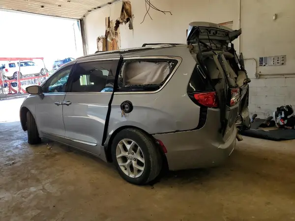 2C4RC1EG5JR188791 2018 CHRYSLER PACIFICA - Image 2