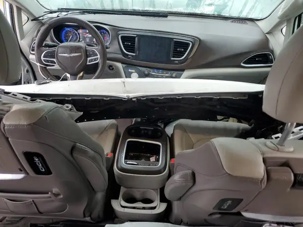 2C4RC1EG5JR197653 2018 CHRYSLER PACIFICA - Image 8