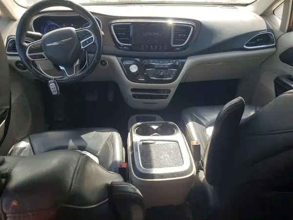 2C4RC1EG5JR197667 2018 CHRYSLER PACIFICA - Image 8