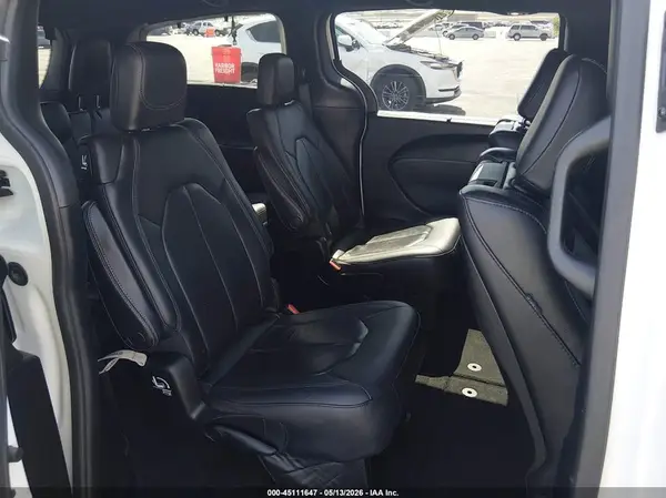 2C4RC1EG5JR234975 2018 CHRYSLER PACIFICA - Image 8