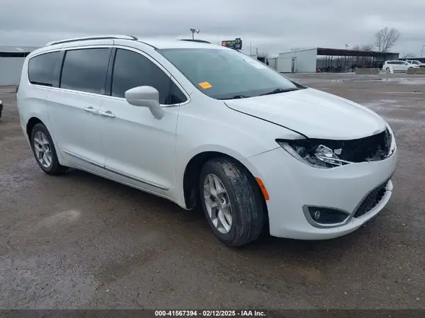 2C4RC1EG5JR247886 2018 CHRYSLER PACIFICA - Image 1