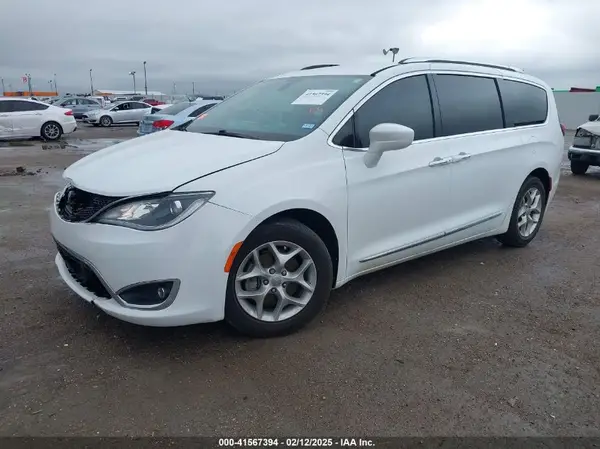 2C4RC1EG5JR247886 2018 CHRYSLER PACIFICA - Image 2
