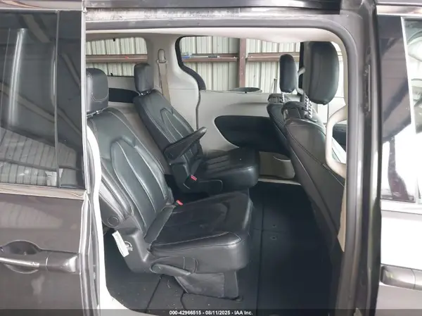 2C4RC1EG5JR271430 2018 CHRYSLER PACIFICA - Image 8