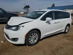 2C4RC1EG5JR289524 2018 CHRYSLER PACIFICA