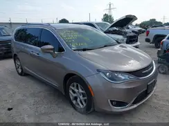 2C4RC1EG5JR289815 2018 CHRYSLER PACIFICA