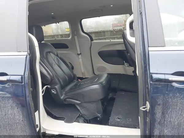 2C4RC1EG5JR292164 2018 CHRYSLER PACIFICA - Image 8