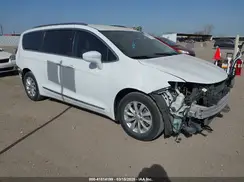 2C4RC1EG5JR293931 2018 CHRYSLER PACIFICA