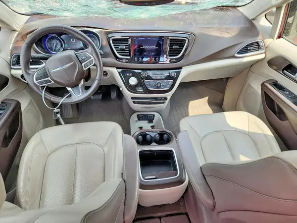 2C4RC1EG5JR295176 2018 CHRYSLER PACIFICA - Image 8