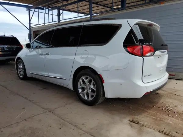 2C4RC1EG5JR321940 2018 CHRYSLER PACIFICA - Image 2