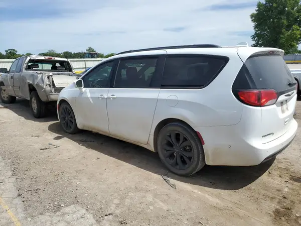 2C4RC1EG5JR352427 2018 CHRYSLER PACIFICA - Image 2