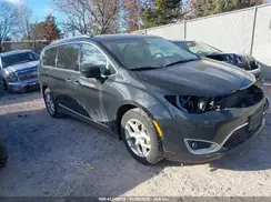 2C4RC1EG5JR352606 2018 CHRYSLER PACIFICA