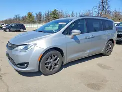 2C4RC1EG5KR577173 2019 CHRYSLER PACIFICA