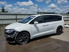 2C4RC1EG5KR599822 2019 CHRYSLER PACIFICA