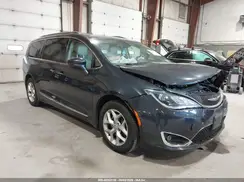 2C4RC1EG5KR706187 2019 CHRYSLER PACIFICA