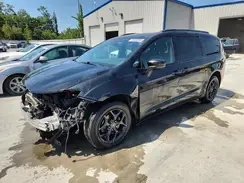 2C4RC1EG5KR714421 2019 CHRYSLER PACIFICA
