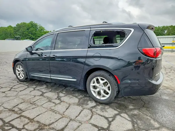 2C4RC1EG5LR104455 2020 CHRYSLER PACIFICA - Image 2