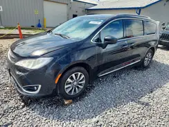 2C4RC1EG5LR113172 2020 CHRYSLER PACIFICA