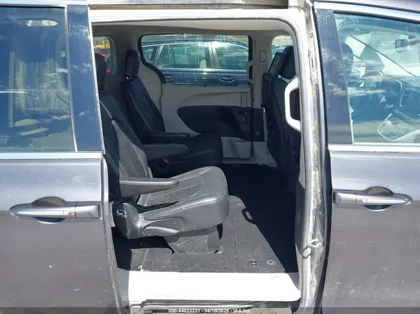 2C4RC1EG5LR127668 2020 CHRYSLER PACIFICA - Image 8